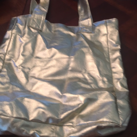 Slightly used billabong gold tote! - Picture 3 of 5